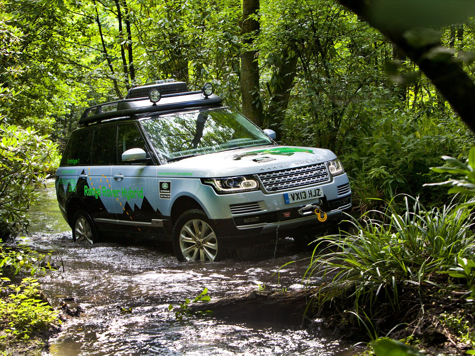 Land Rover Range Rover Hybrid 2015